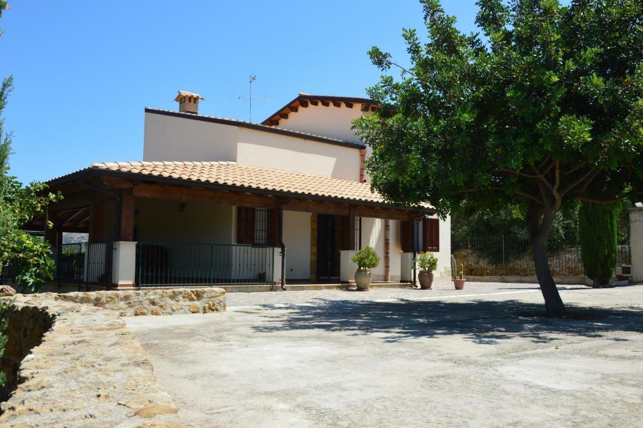 Casa vacanza Borgo Parrini Partinico Esterno foto
