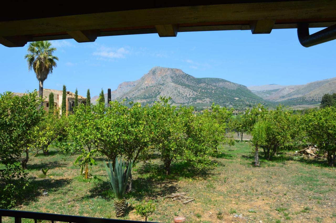 Casa vacanza Borgo Parrini Partinico Esterno foto